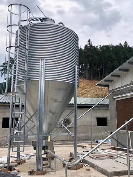 豬廠料塔料線主機(jī)